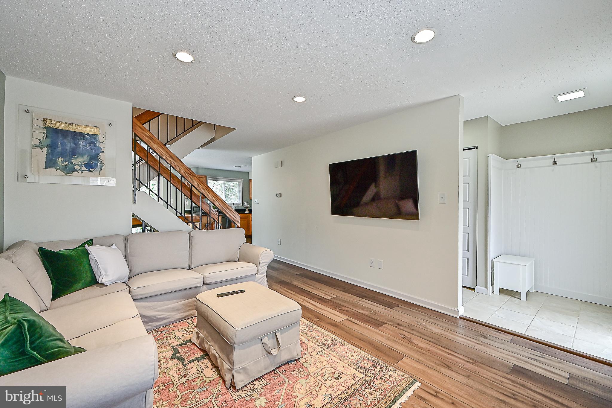 2414 Southgate Square Reston, VA 20191 - Photo 8 of 48