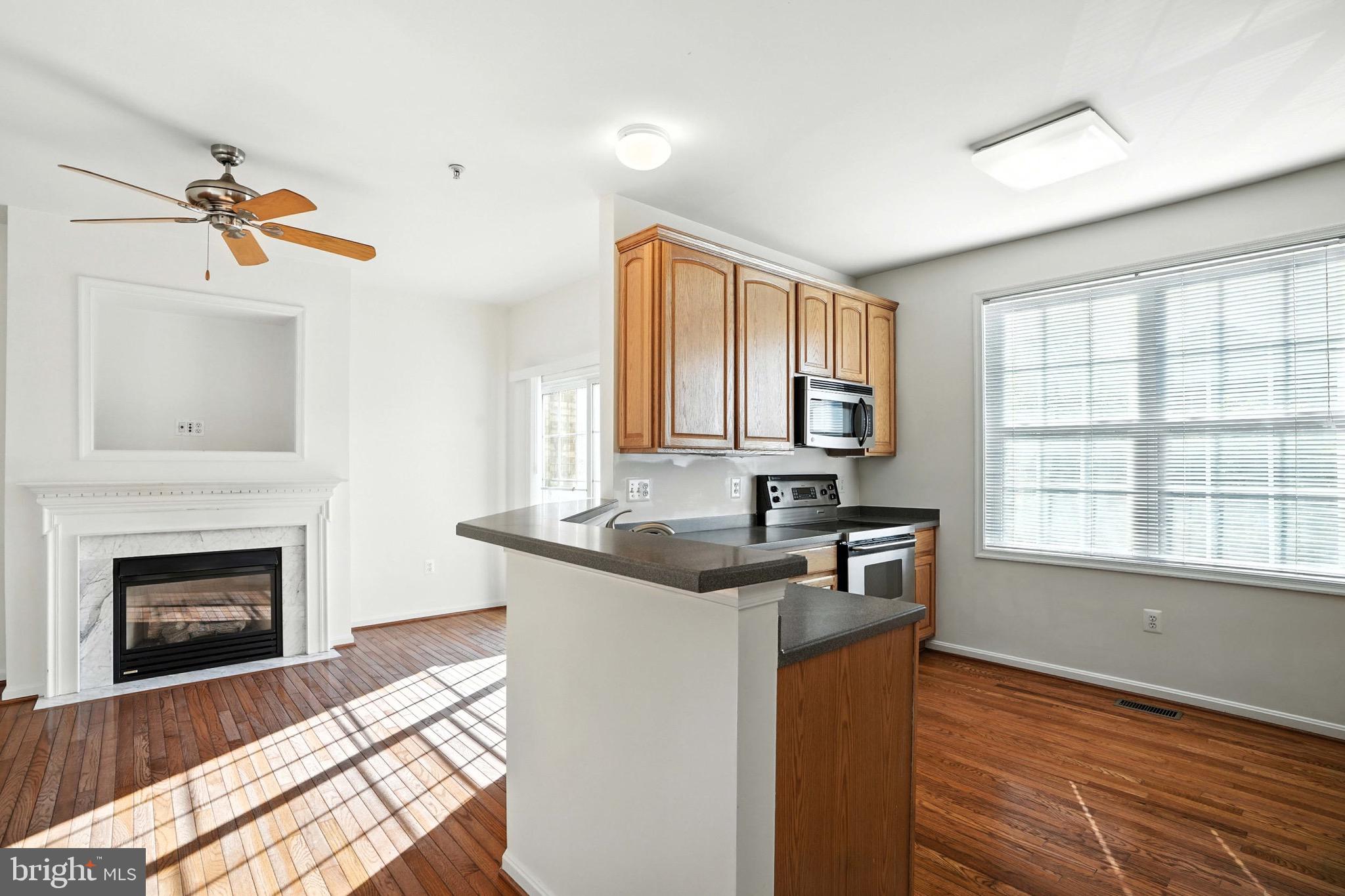 12180 Abington Hall Place, Unit 206 Reston, VA 20190 - Photo 16 of 34