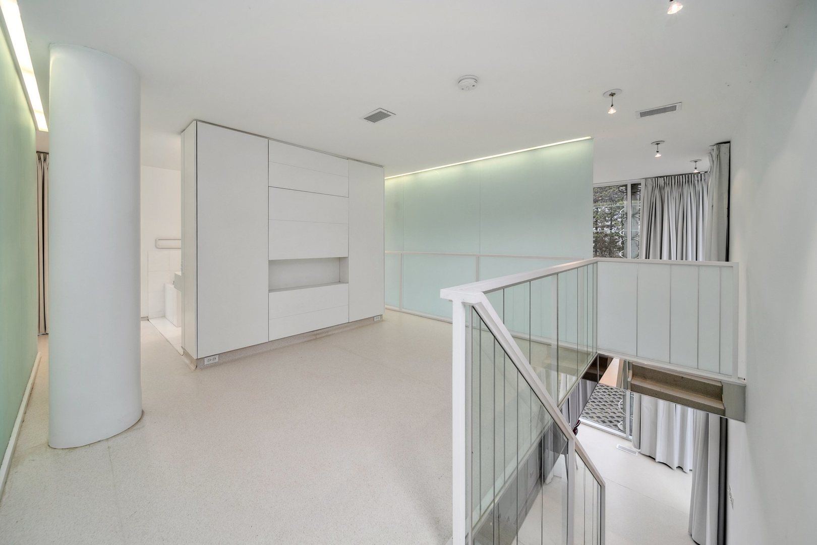 18303 Lincoln Road Harvard, IL 60033 - Photo 18 of 35 a view of entryway and hall with wooden floor