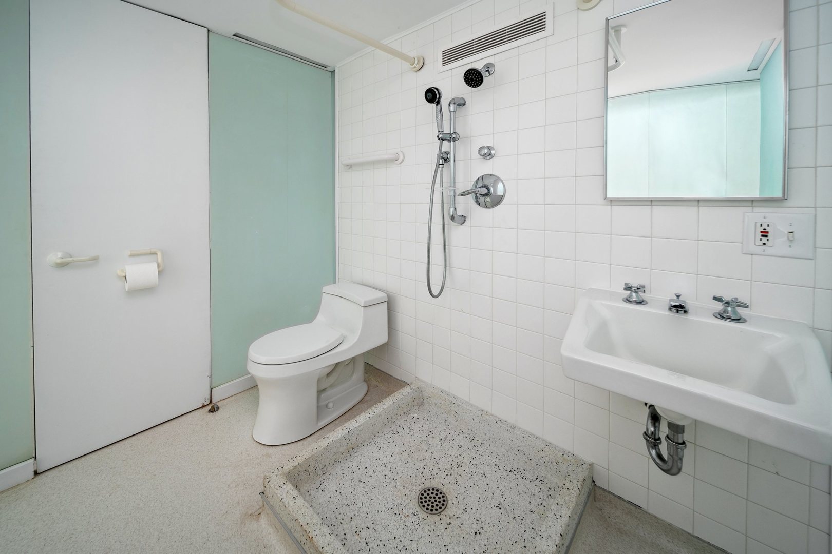 18303 Lincoln Road Harvard, IL 60033 - Photo 23 of 35 a bathroom with a sink and a toilet