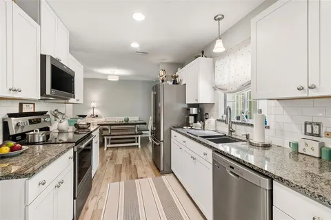 $424,900 | 1207 Kapok Circle, Clearwater, FL 33759