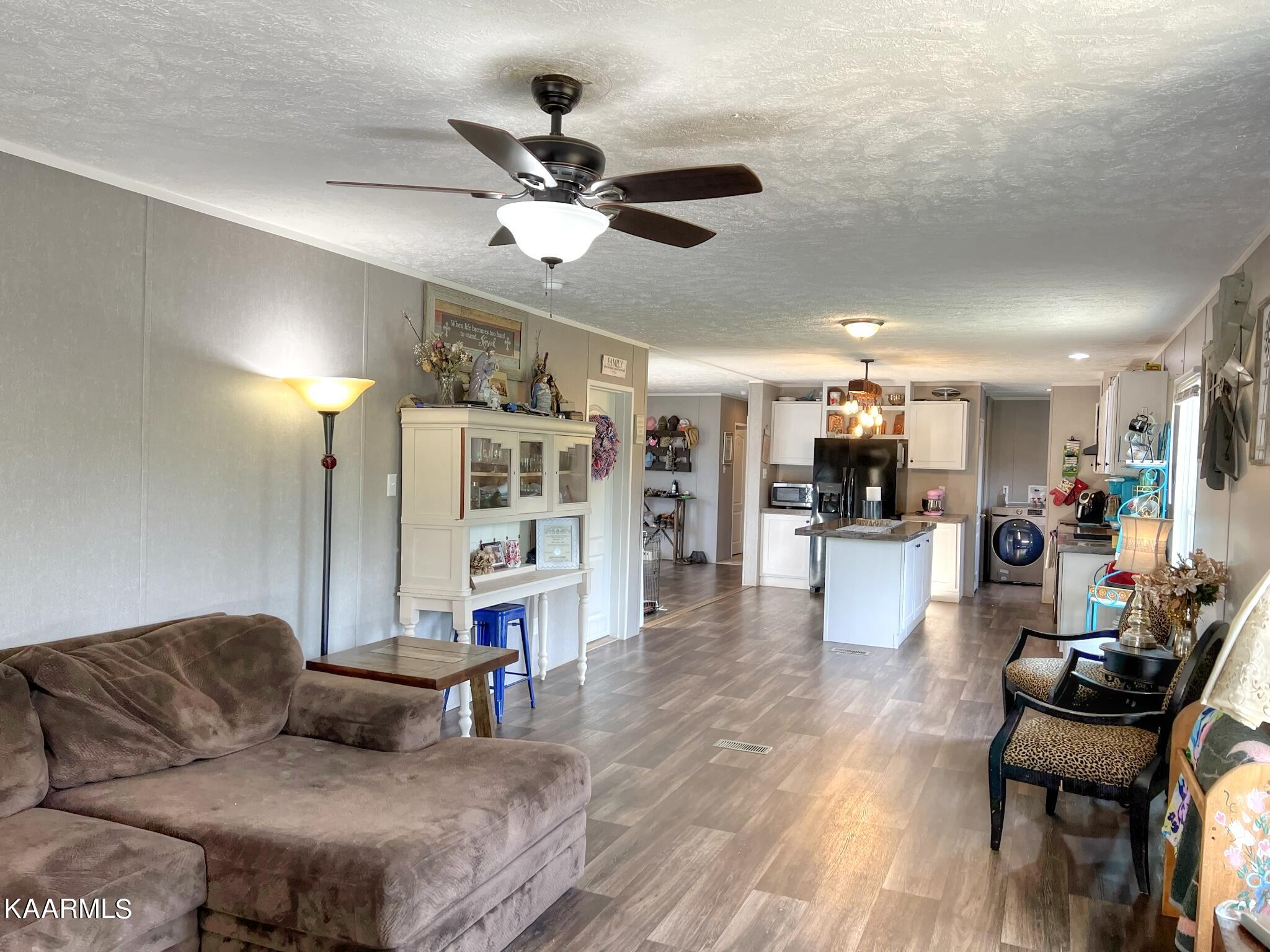 2048 Cedar Fork Road Tazewell, TN 37879 - Photo 11 of 30 Huge living room & Kitchen