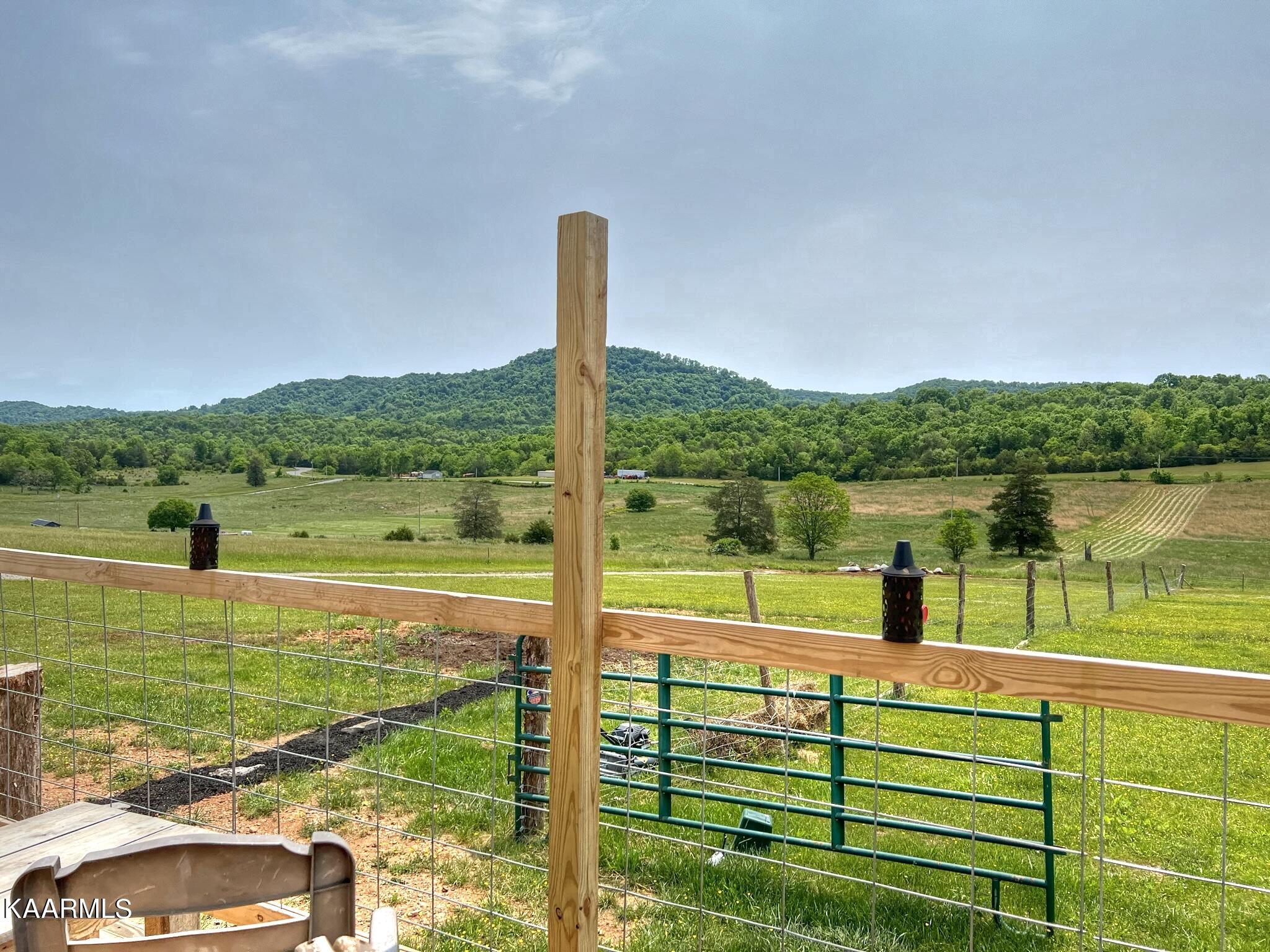 2048 Cedar Fork Road Tazewell, TN 37879 - Photo 6 of 30 2048 Cedar Fork Rd