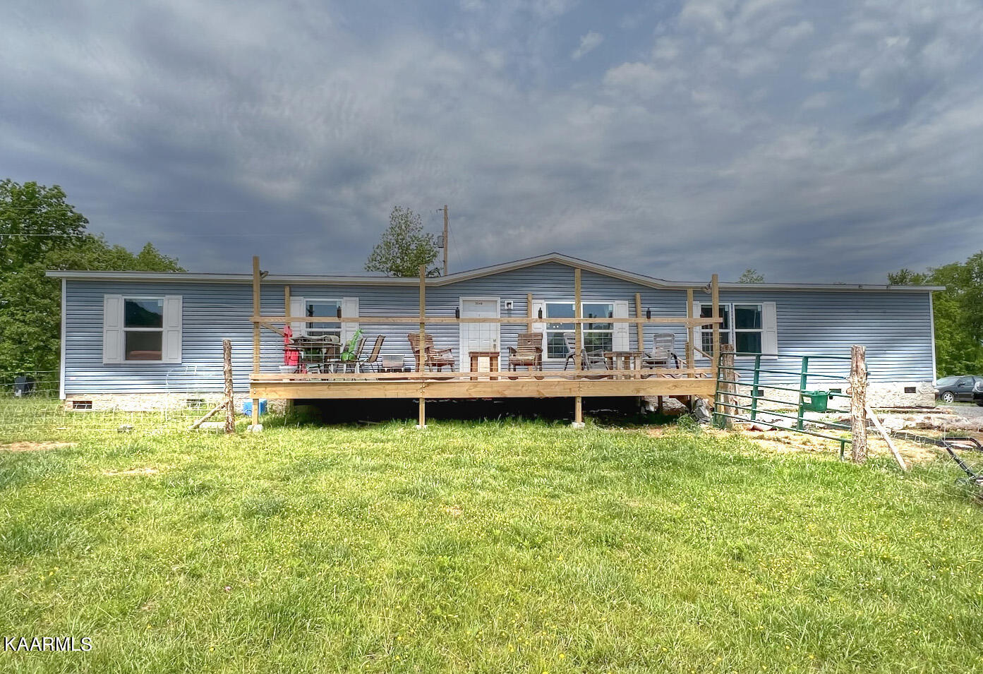 2048 Cedar Fork Road Tazewell, TN 37879 - Photo 9 of 30 Let's look inside