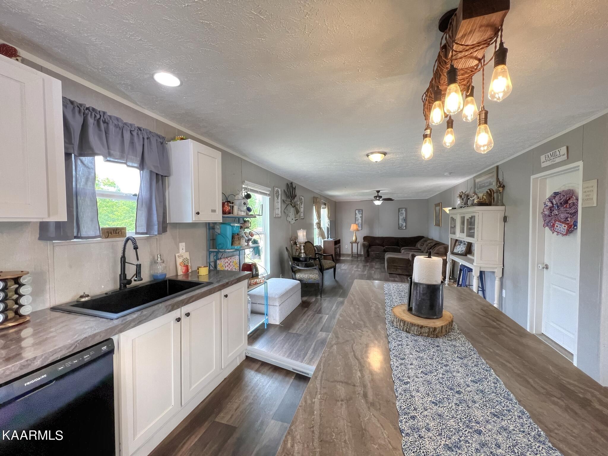 2048 Cedar Fork Road Tazewell, TN 37879 - Photo 10 of 30 Huge living room & Kitchen