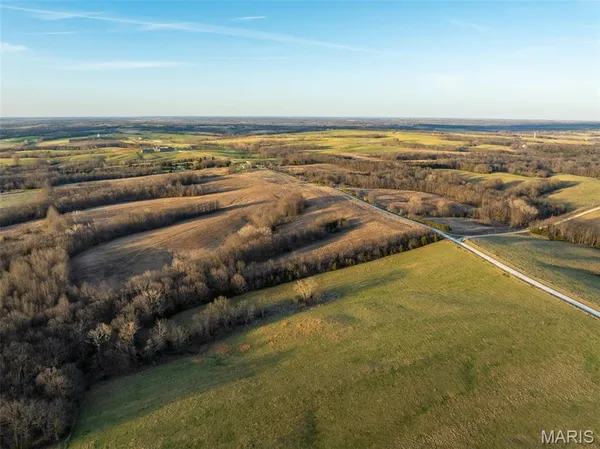 $181,485 | 2 Ember Drive, Browning, MO 64630