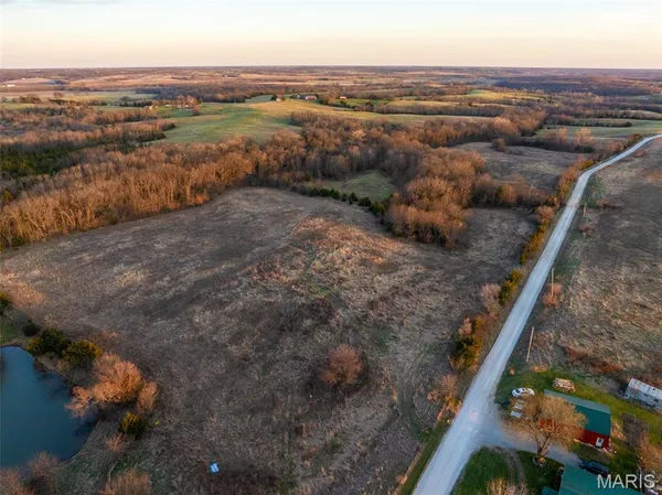 $181,485 | 2 Ember Drive, Browning, MO 64630