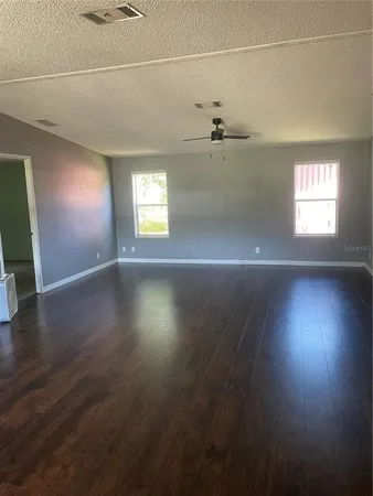 $1,800 | 745 Dean Street, Mulberry, FL 33860