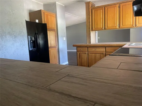 $1,800 | 745 Dean Street, Mulberry, FL 33860