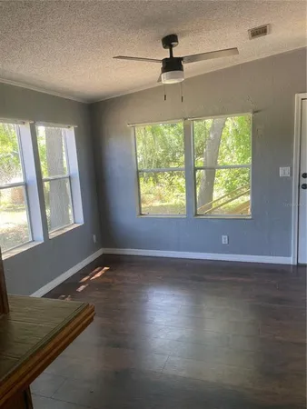 $1,800 | 745 Dean Street, Mulberry, FL 33860