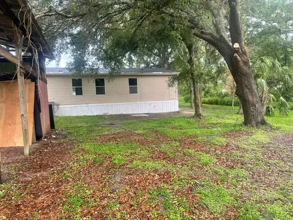 $2,000 | 745 Dean Street, Mulberry, FL 33860