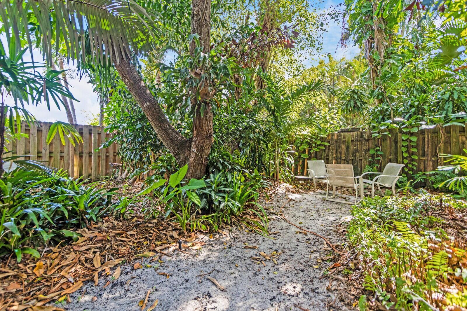 1267 Southwest 5th Street Boca Raton, FL 33486 - Photo 18 of 19 24_HD_1267_SW_5th_Street_14_mls
