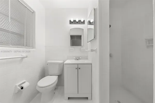 $1,700 | 840 Southwest 7th Street, Unit 850, Miami, FL 33130