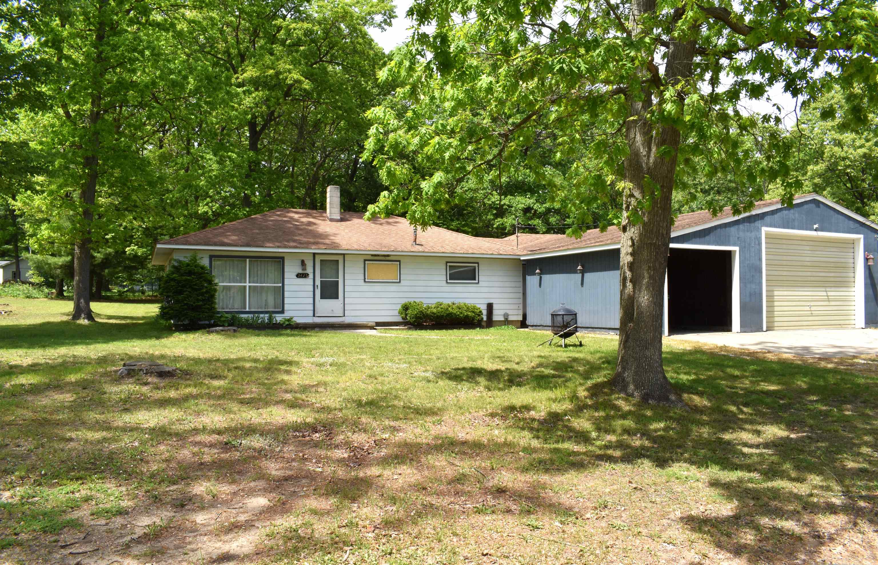 3425 Woods Road Harrison, MI 48625 - Photo 1 of 49 Gallery Image 1