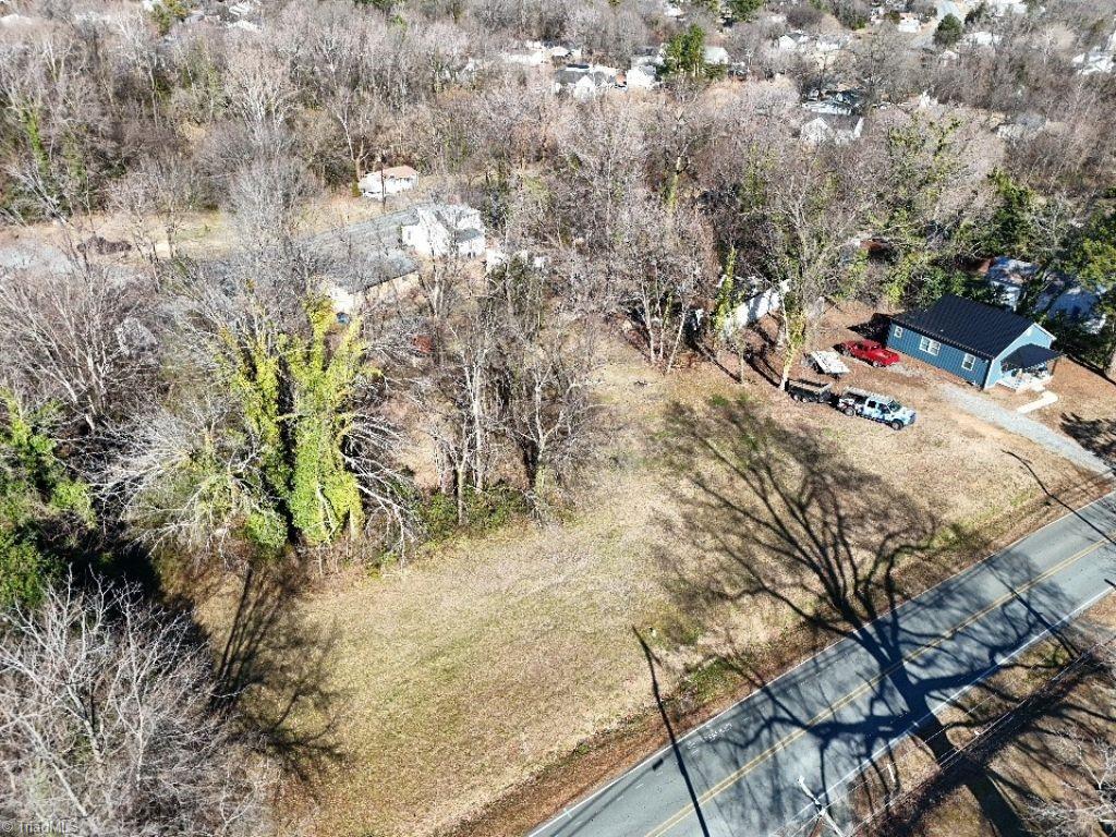 550 Townbranch Road Graham, NC 27253 - Photo 4 of 11 Gallery Image 4