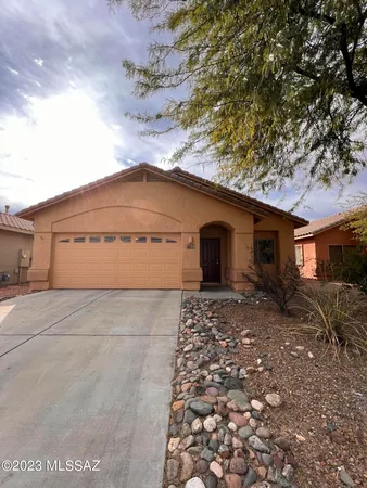 $1,795 | 7723 West Sombrero View Lane, Tucson, AZ 85743