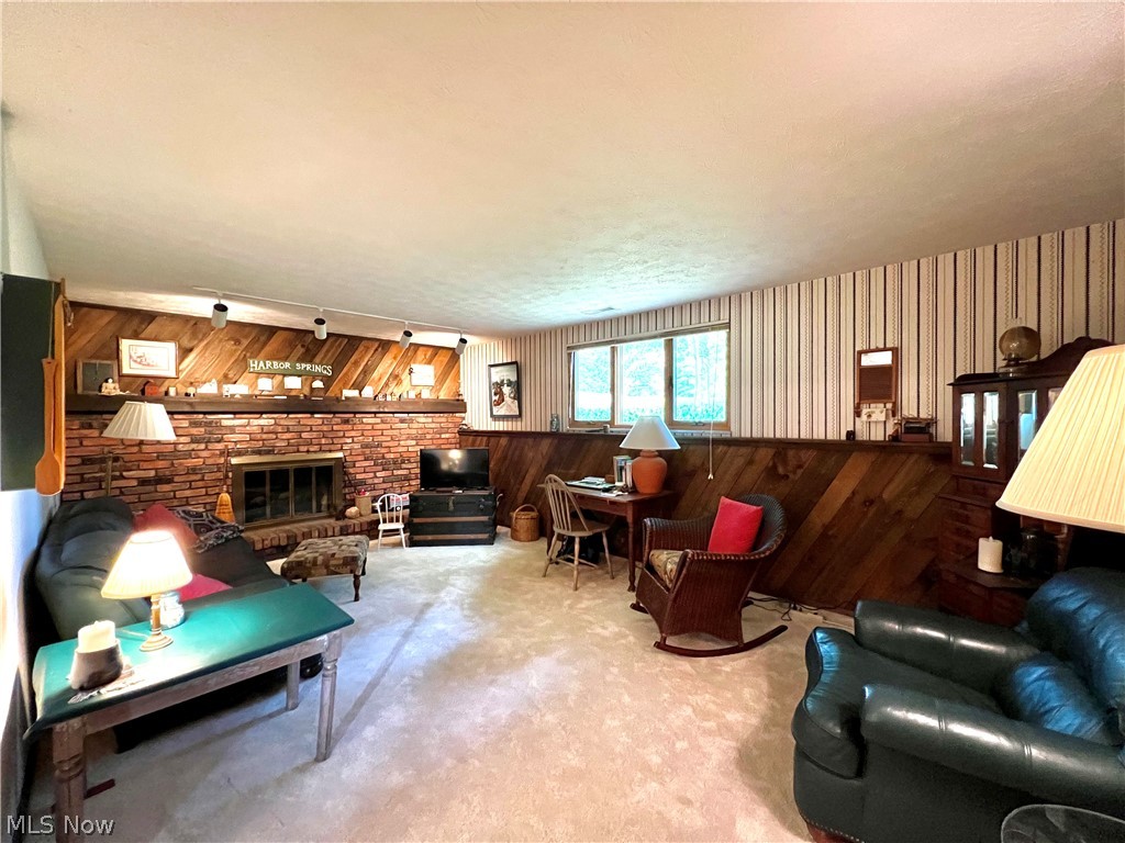 4076 Huffman Road Medina, OH 44256 - Photo 15 of 35 Gallery Image 15