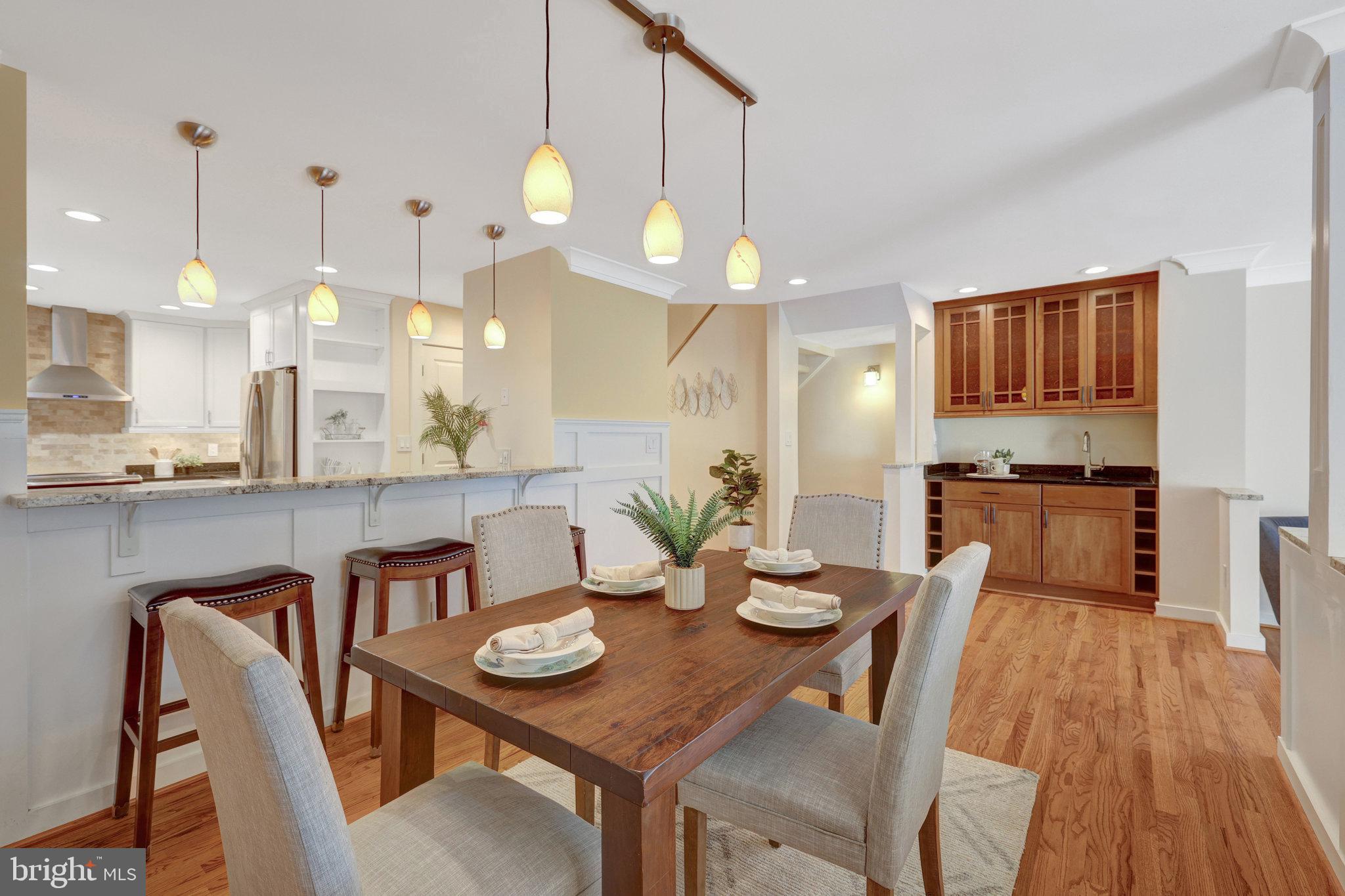 1911 Lakeport Way Reston, VA 20191 - Photo 63 of 63 Look at the flow of that floor plan