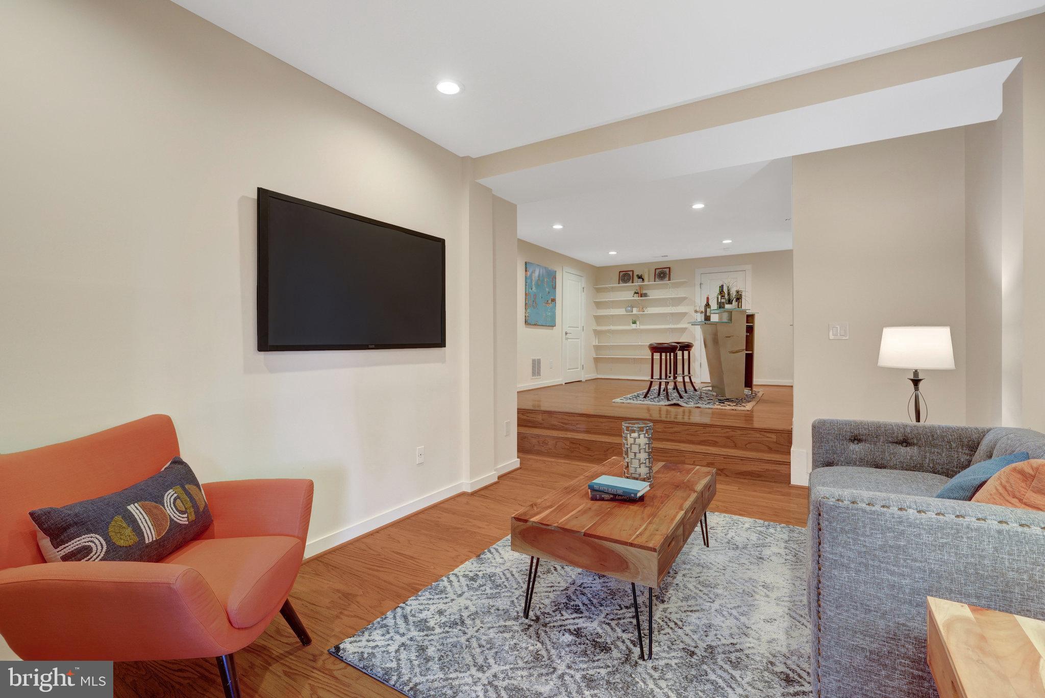 1911 Lakeport Way Reston, VA 20191 - Photo 53 of 63 Perfect for a relaxing weekend