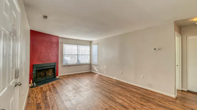 $186,000 | 109 Driftwood Court, Unit 109, Galloway Township, NJ 08205