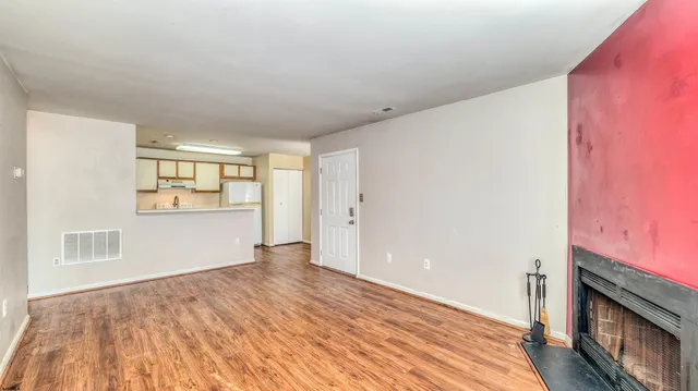 $186,000 | 109 Driftwood Court, Unit 109, Galloway Township, NJ 08205