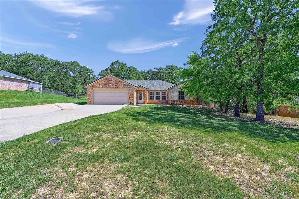 187 Square Dance Road Denison, TX 75021 - Photo 3 of 19 Gallery Image 3