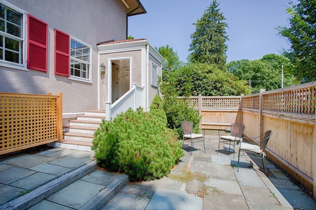 54 Oak Street, Unit 5 Beverly, MA 01915 - Photo 17 of 24