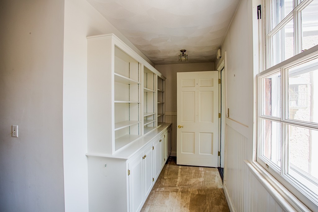 54 Oak Street, Unit 5 Beverly, MA 01915 - Photo 6 of 24