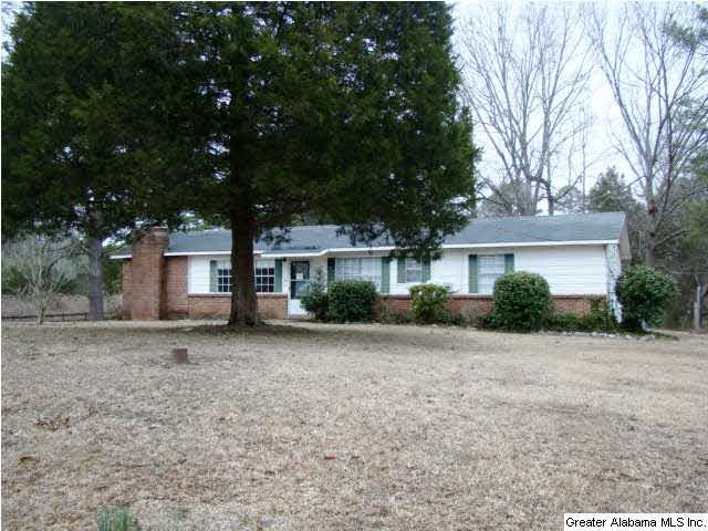 73 Smith Avenue Ohatchee, AL 36271 - Photo 7 of 12