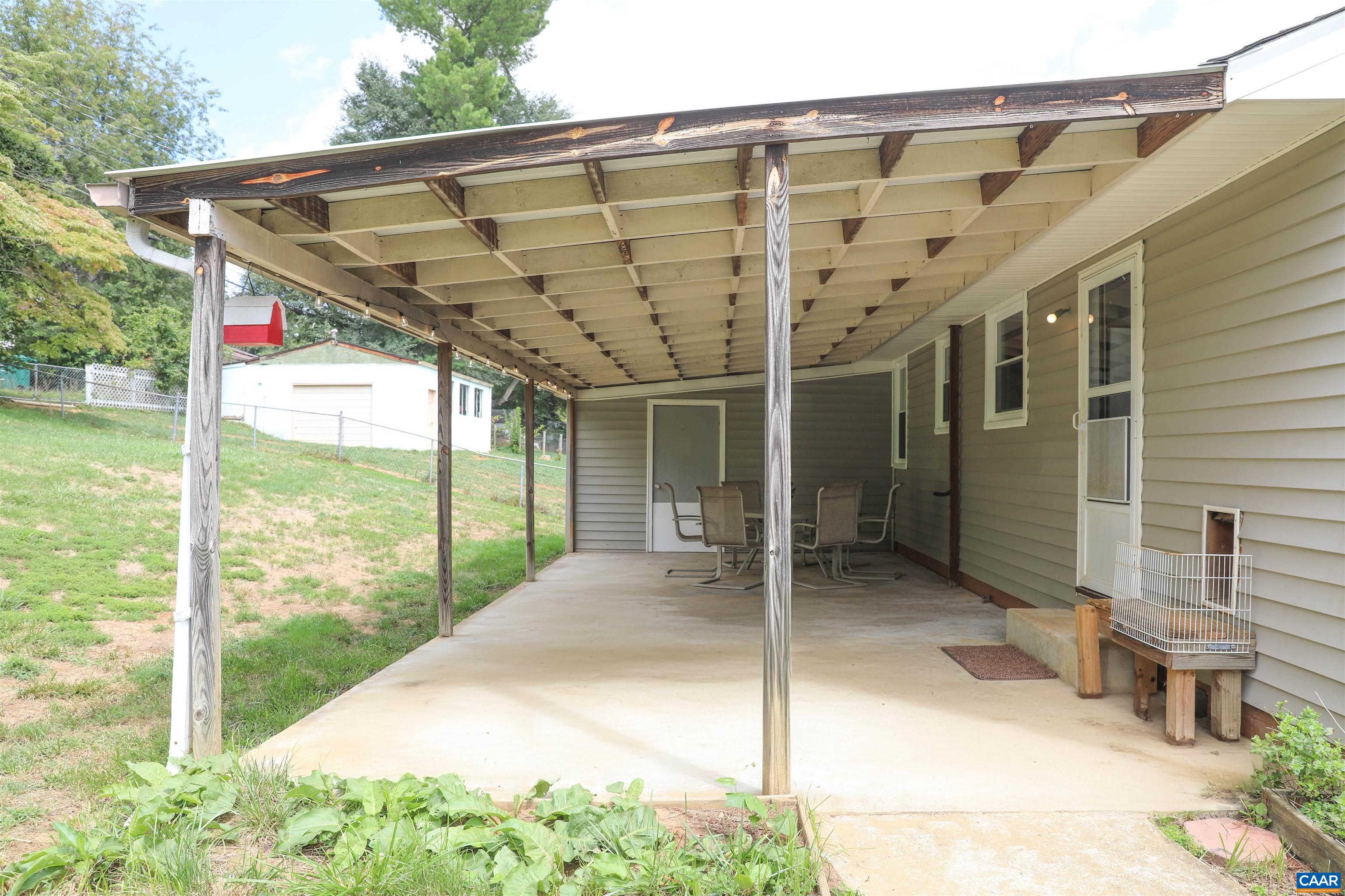301 Link Road Waynesboro, VA 22980 - Photo 15 of 34 Gallery Image 15