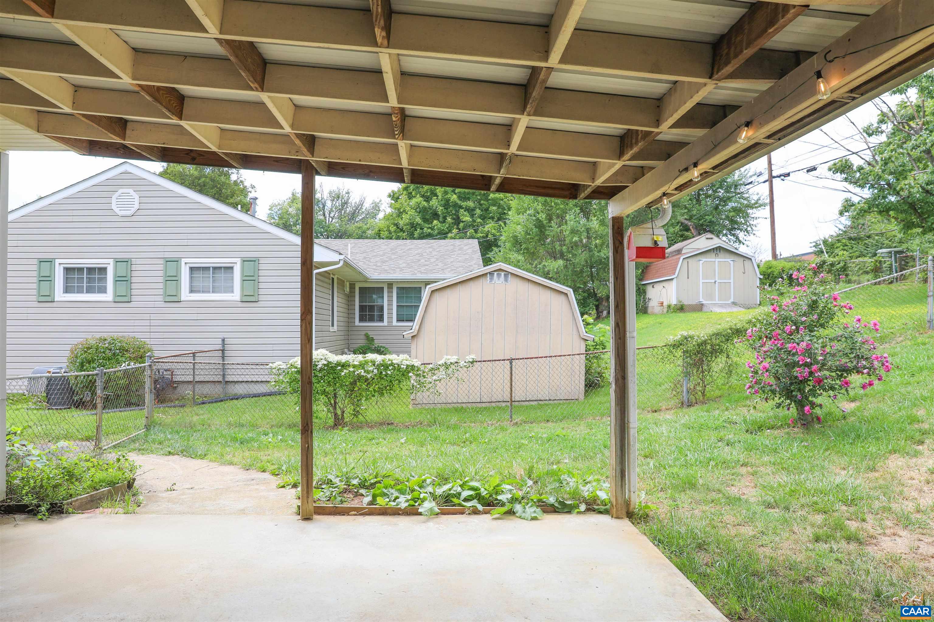 301 Link Road Waynesboro, VA 22980 - Photo 17 of 34 Gallery Image 17