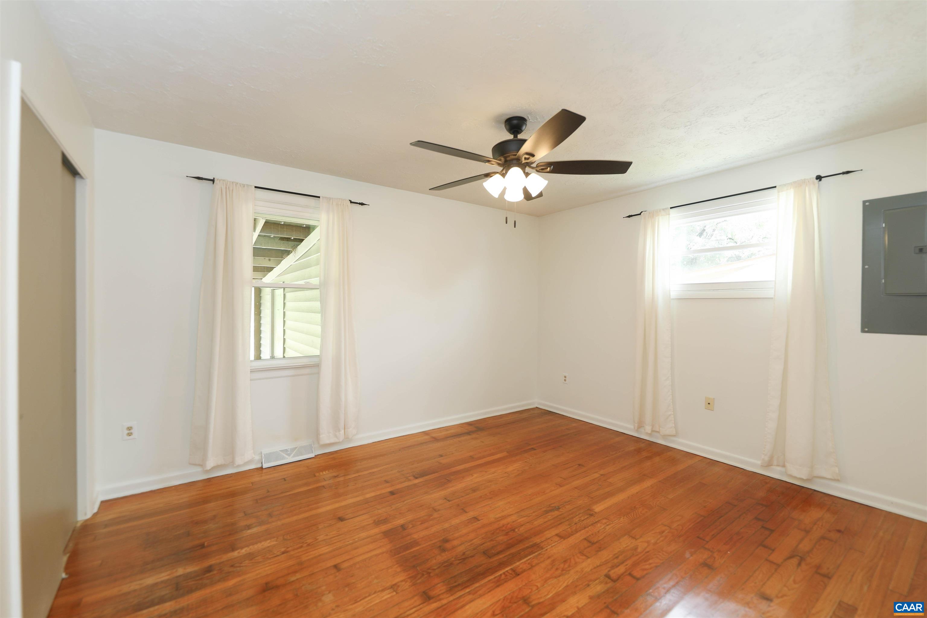 301 Link Road Waynesboro, VA 22980 - Photo 28 of 34 Gallery Image 28