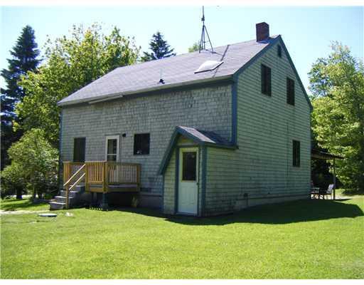 182 Roque Bluffs Road Jonesboro, ME 04648 - Photo 5 of 25 Exterior Front.