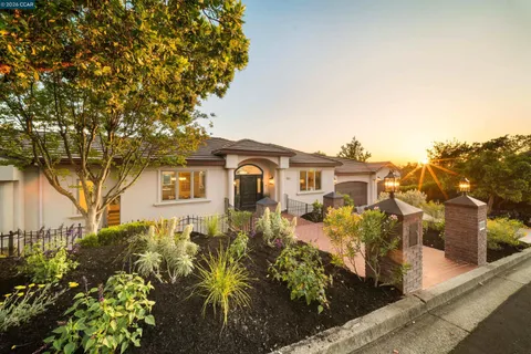 $2,659,000 | 554 Oakshire Place, Alamo, CA 94507