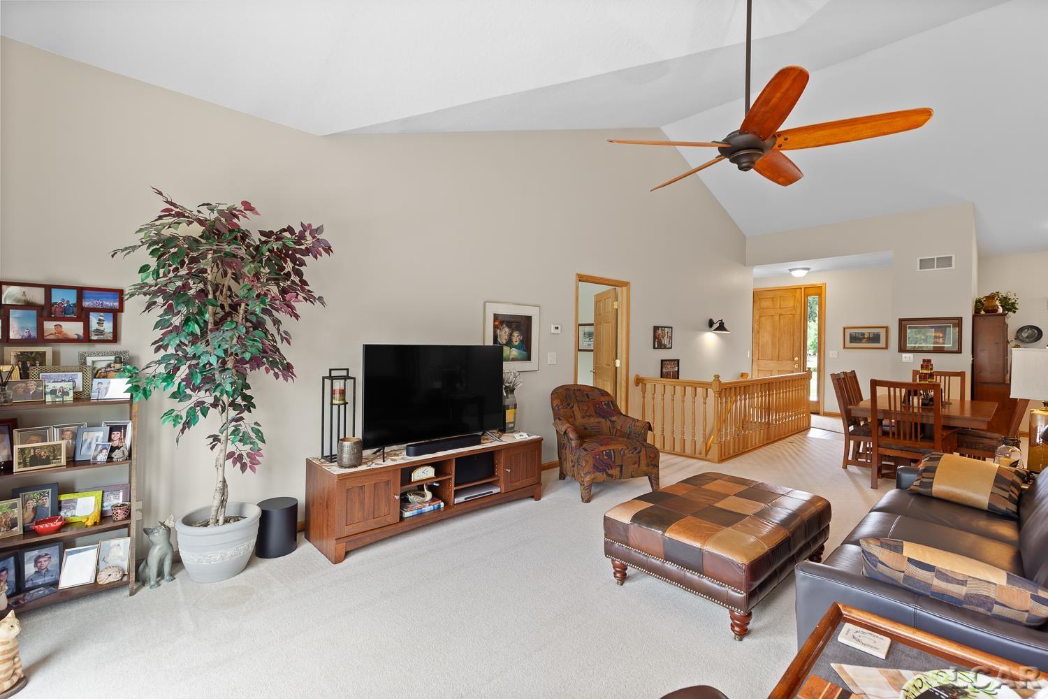 4246 Evergreen Road Adrian, MI 49221 - Photo 12 of 48 50182146-6c012ae3-4bac-4f2d-932b-6c8583183894.JPG
