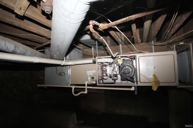 $1 | 55 West Water Street, Wabash, IN 46992