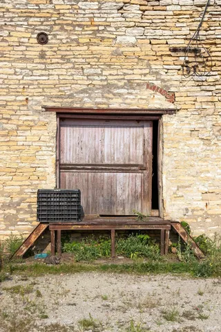 $1 | 55 West Water Street, Wabash, IN 46992