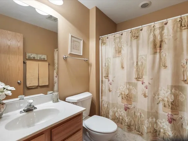 $254,900 | 6625 Sawgrass Drive, Rockford, IL 61114