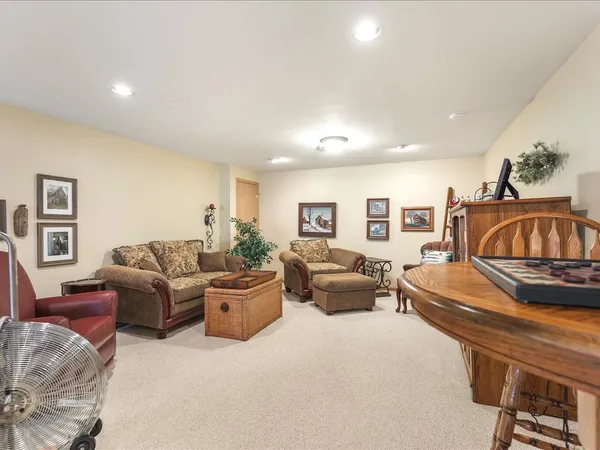 $254,900 | 6625 Sawgrass Drive, Rockford, IL 61114