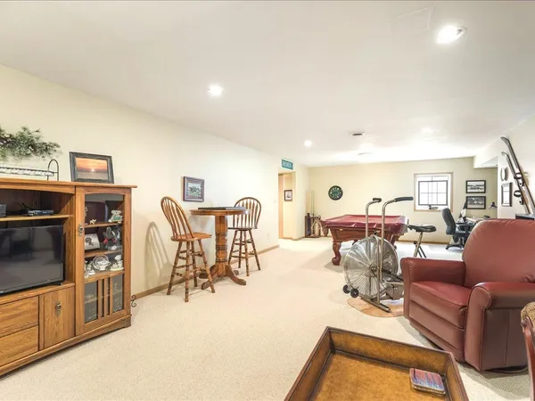 $254,900 | 6625 Sawgrass Drive, Rockford, IL 61114