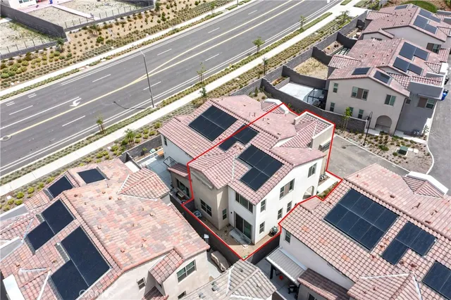 a roof view of a building