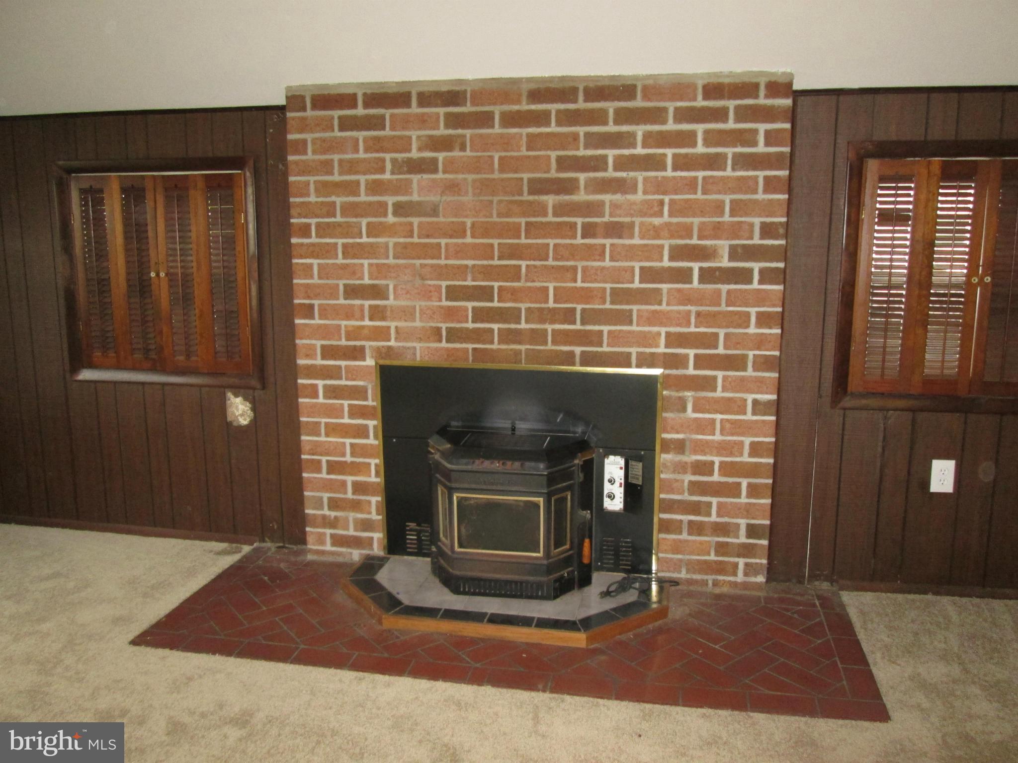 1903 Hemlock Road Edgewood, MD 21040 - Photo 11 of 28 Family Room
