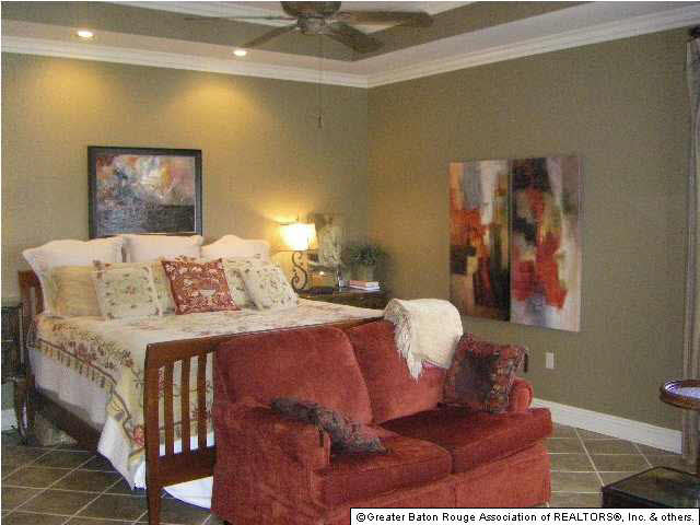 3207 Shadows Lake Drive Baton Rouge, LA 70816 - Photo 9 of 21 Gallery Image 9