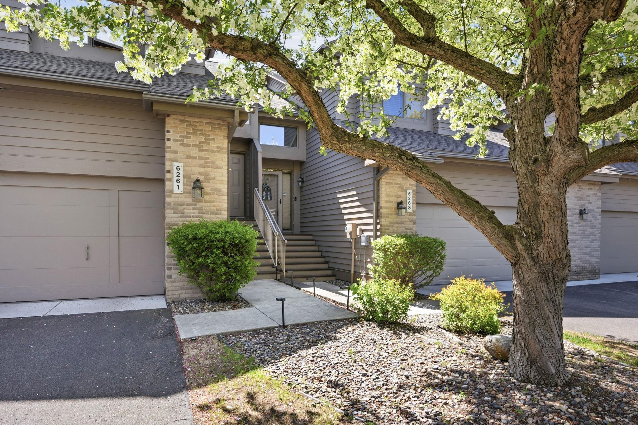6263 Sequoia Circle Eden Prairie, MN 55346 - Photo 3 of 27