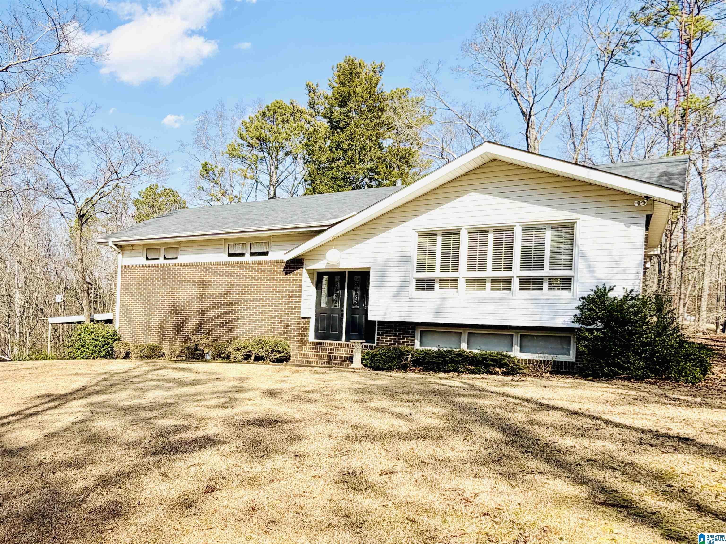 61 Ryan Way Heflin, AL 36264 - Photo 3 of 37 Gallery Image 3