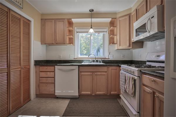 3 Virginia Road Natick, MA 01760 - Photo 12 of 21 Gallery Image 12