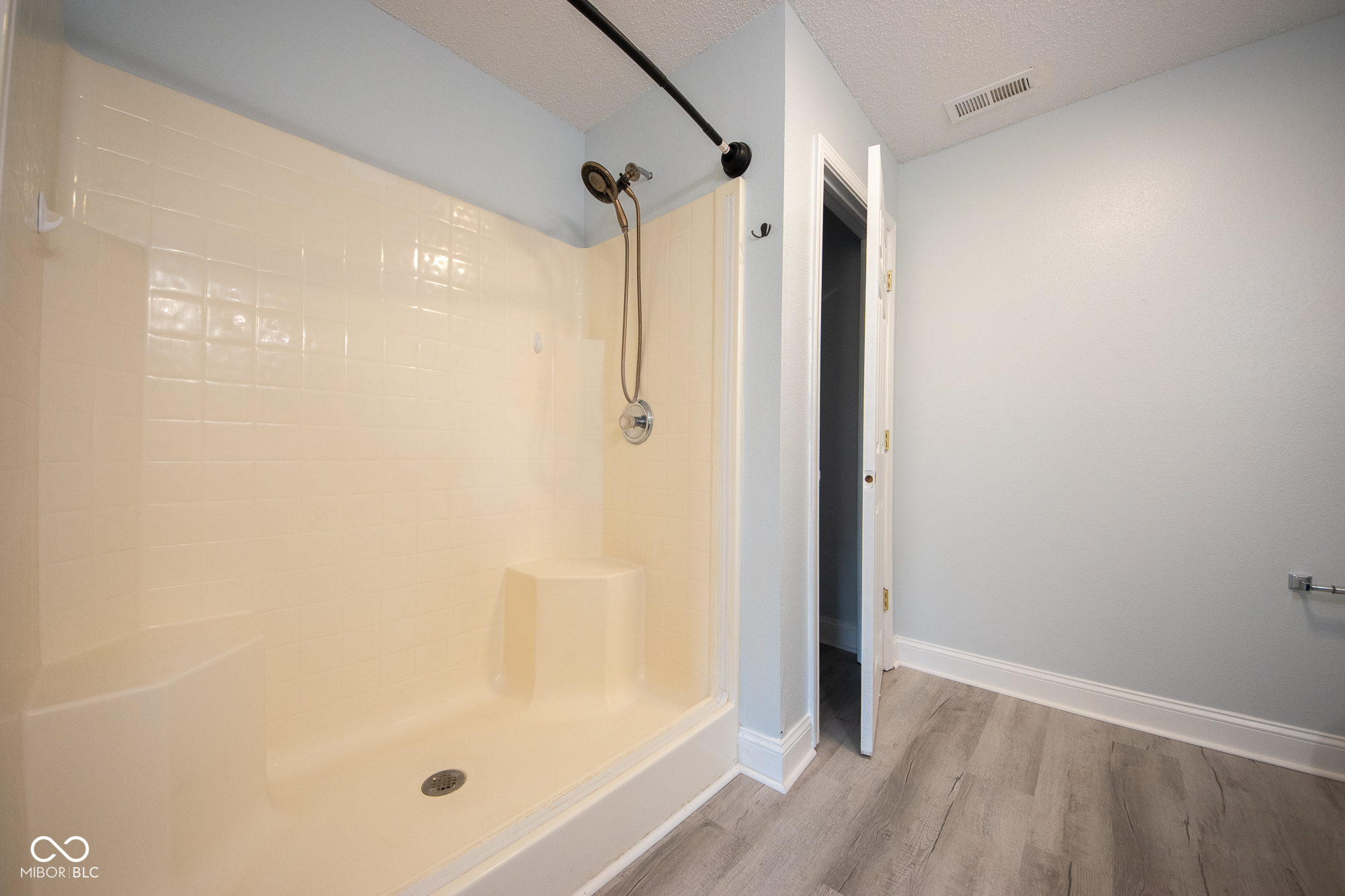 5552 Rambling Drive Indianapolis, IN 46239 - Photo 23 of 38 Gallery Image 23