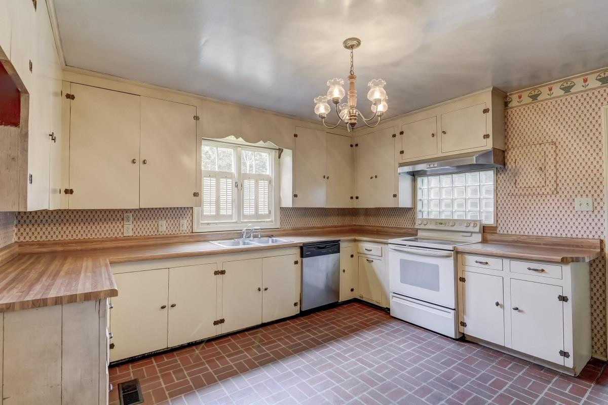 405 East Franklin Street Raleigh, NC 27604 - Photo 8 of 17 Photo 8