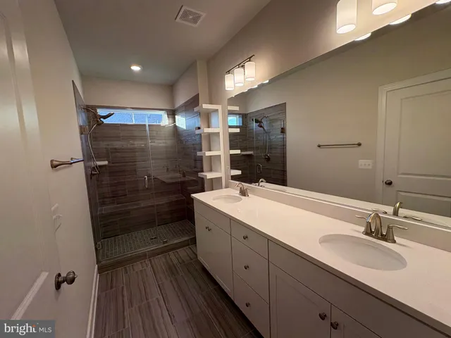 $4,900 | 139 Rubens Lane, Gaithersburg, MD 20878