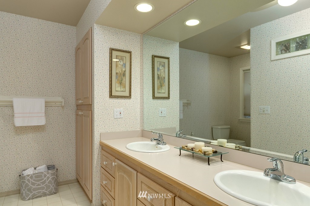 25822 Highland Road Northeast Kingston, WA 98346 - Photo 9 of 25 Gallery Image 9